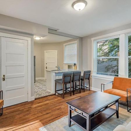 Вілла Beautiful Tower Grove Unit Recently Renovated 2S Richmond Heights Екстер'єр фото